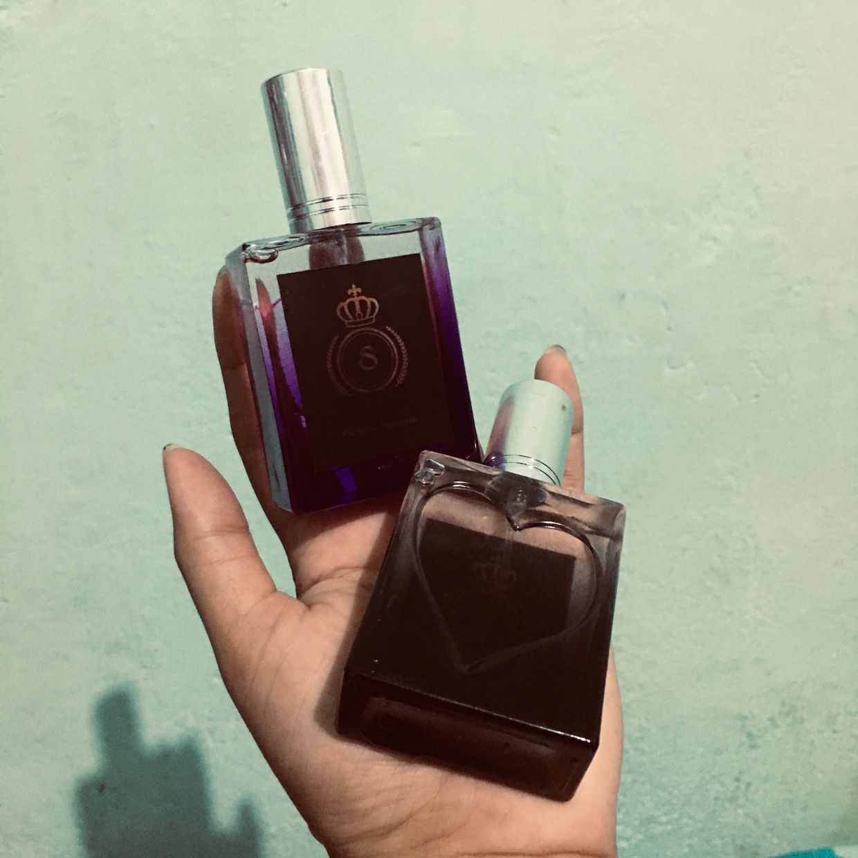 Victoria’s Secret Minimalist Wanita white black