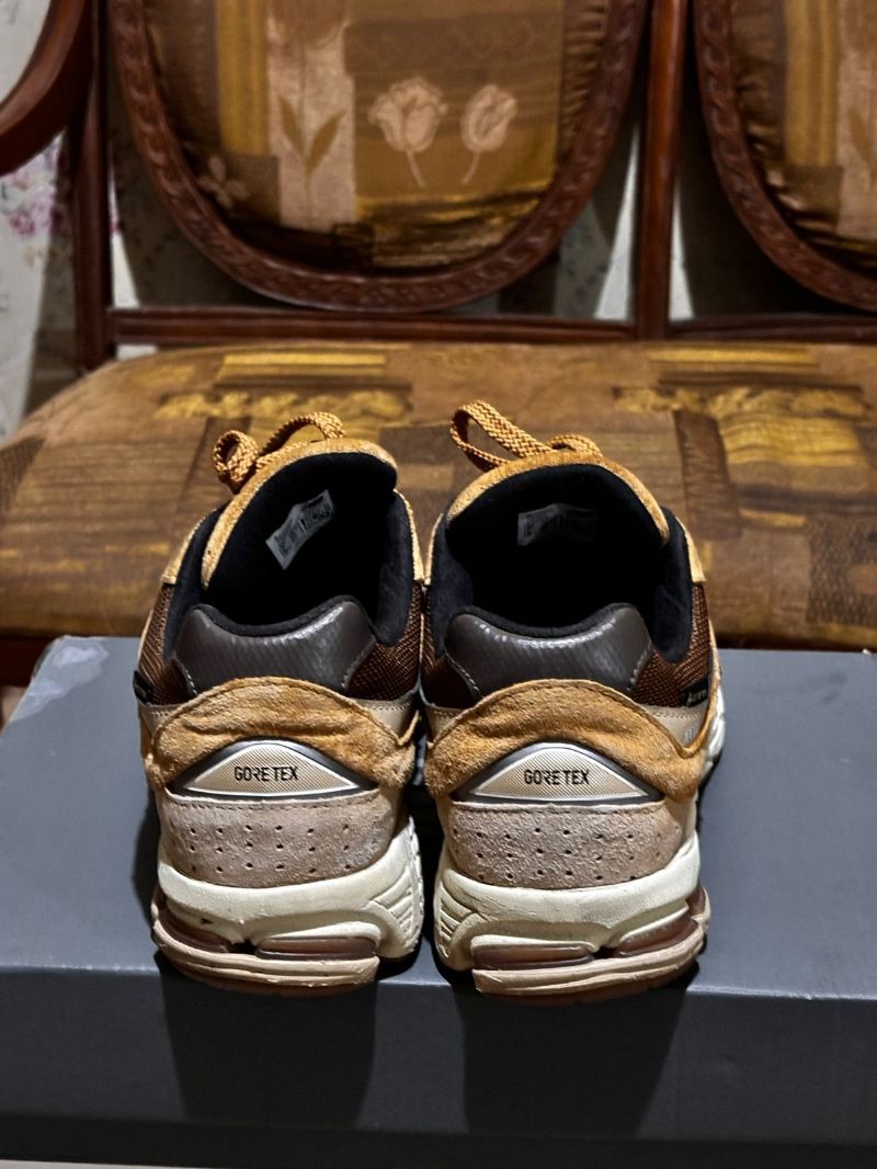 Sepatu Sneaker NB M 2002 RXG, foto 4