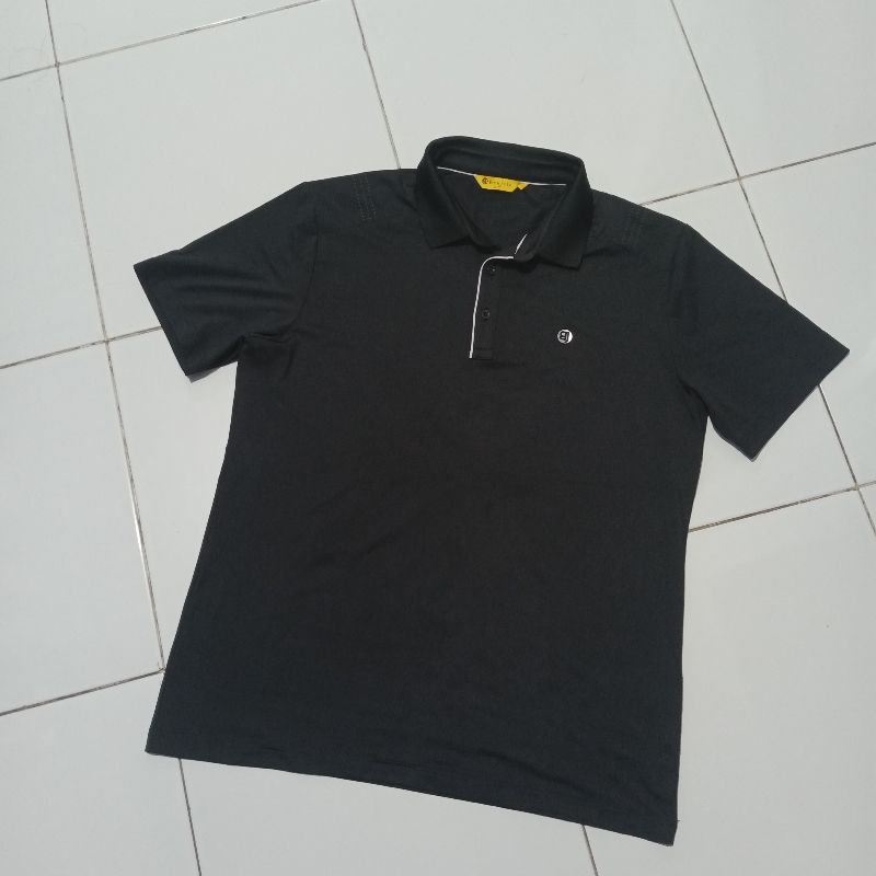 Kaos Golf benjefe, foto 2