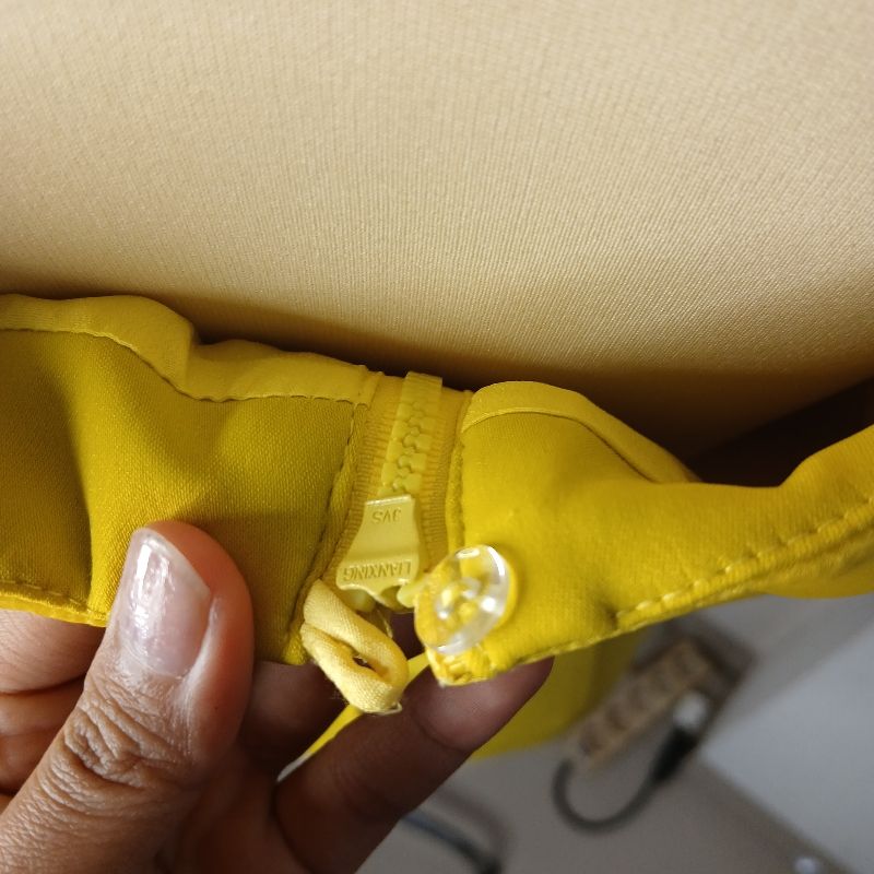 Blouse sifon sabrina kuning New tag, foto 5