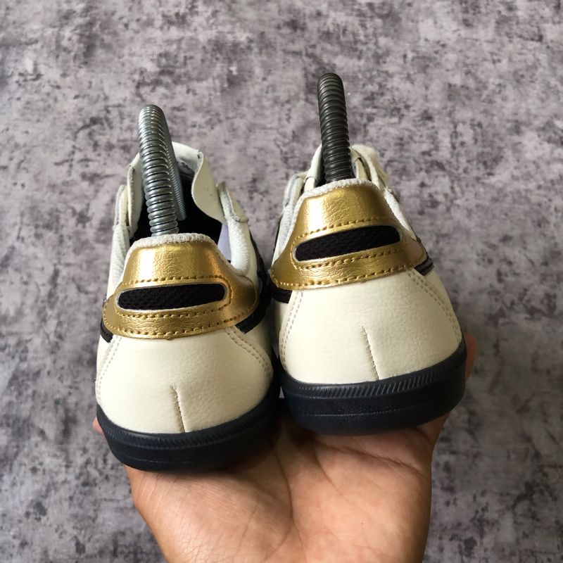 ONITSUKA, foto 5