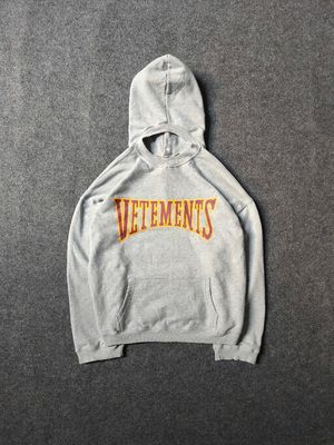 Vetements x champions