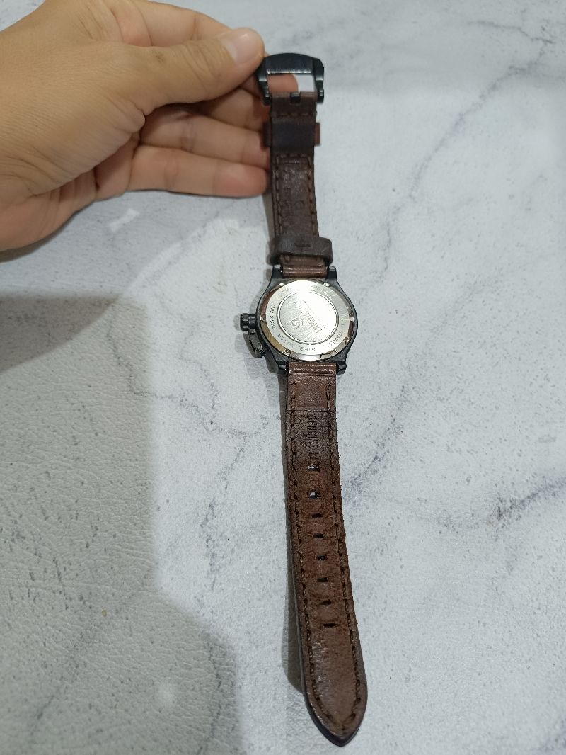 JAM EXPEDITION CEWEK KULIT, foto 5