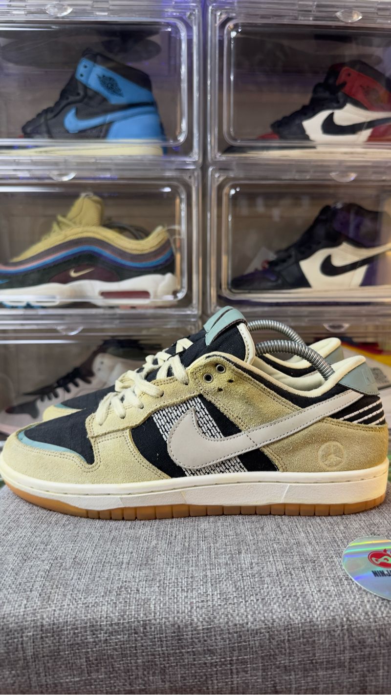 NIKE DUNK LOW ROOTED IN PEACE Preloved