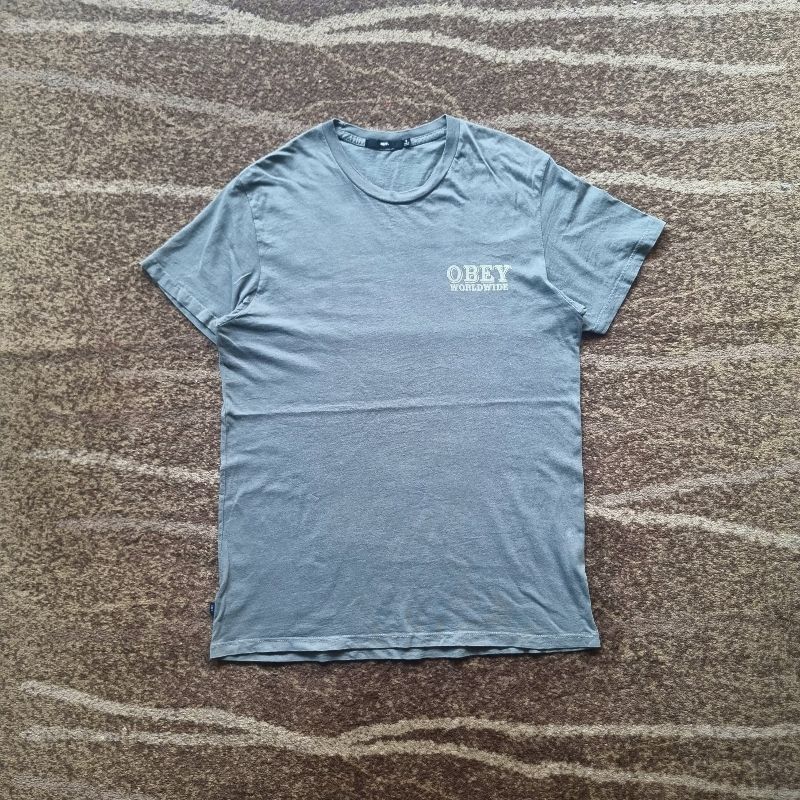 Kaos Obey Worldwide, foto 2