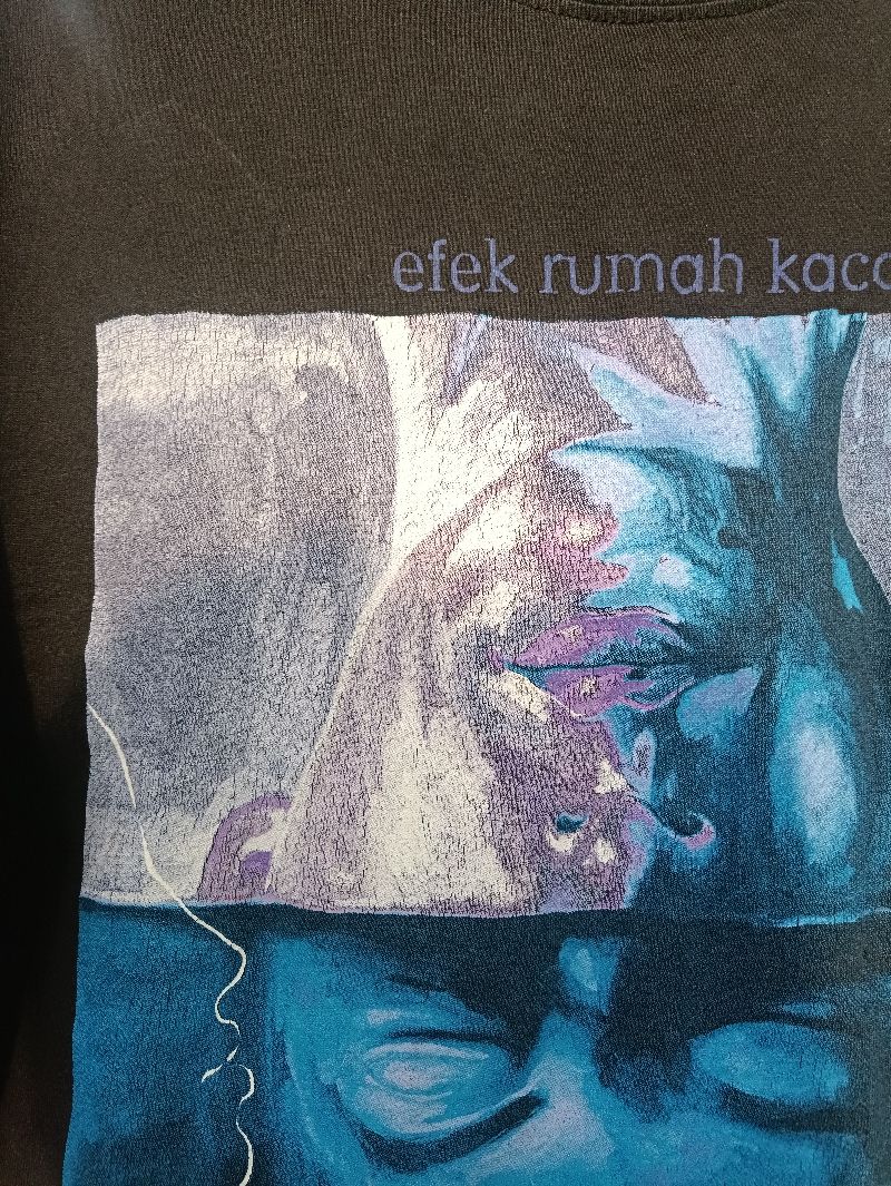 Baju band Efek rumah kaca, foto 2