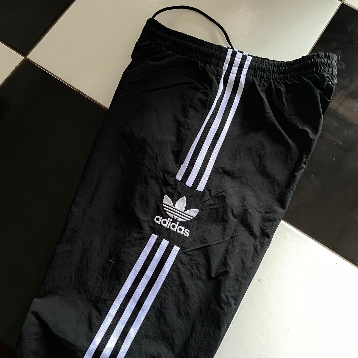 Adidas Sportswear Wanita black
