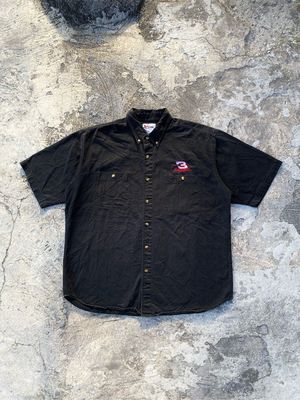 Workshirt chase