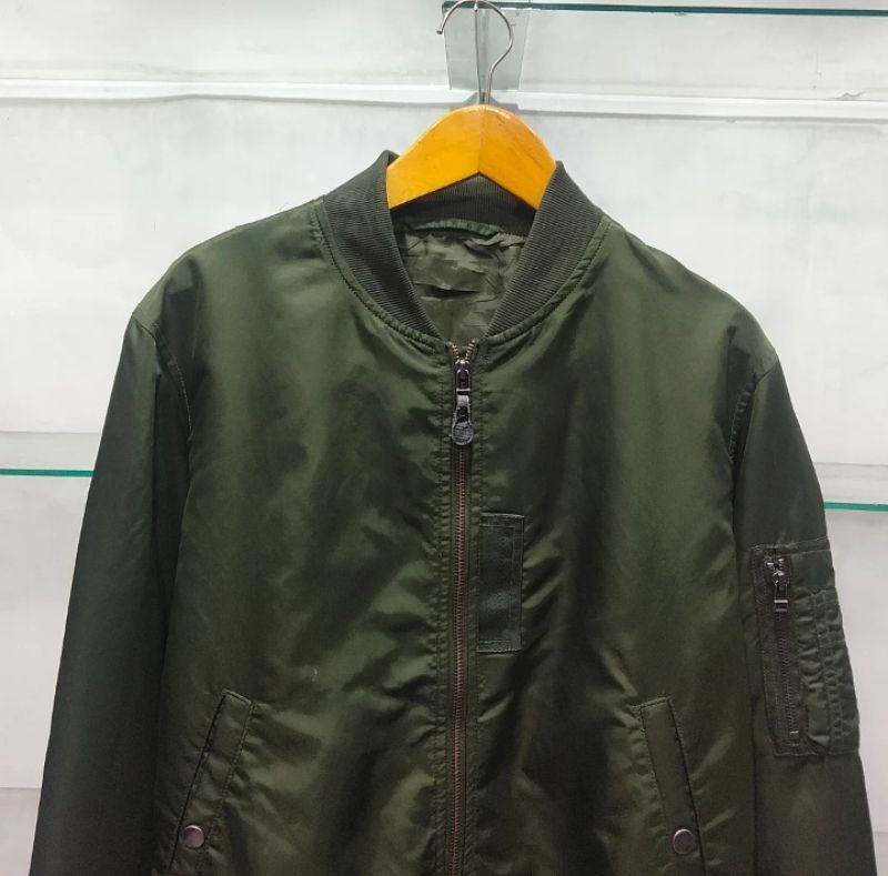 JAKET BOMBER GU, foto 2