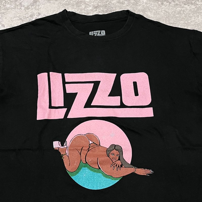 Kaos Singer Lizzo Official Merch, foto 2