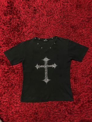 graphic tshirt cross logo