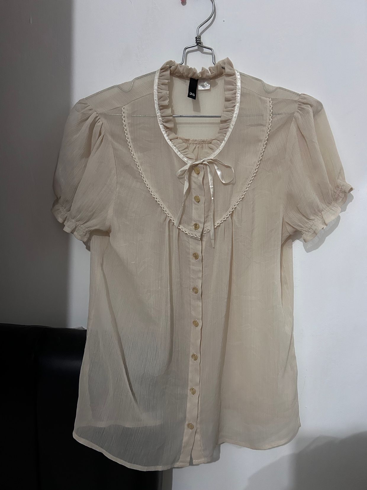 H&M Cottagecore Blouse Wanita cream