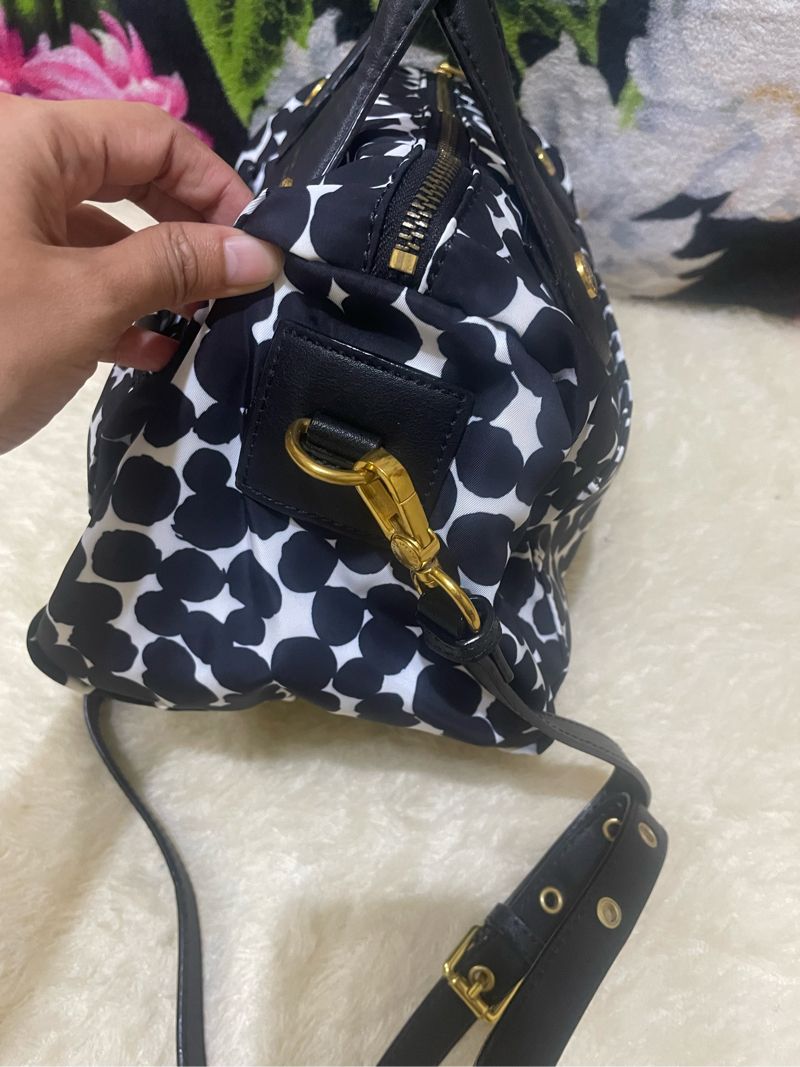 Preloved sling bag nilon marc jacob, foto 3