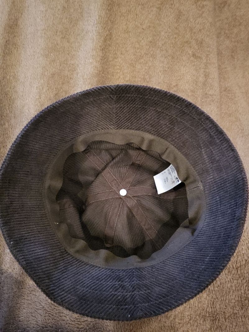 topi uniqlo, foto 2