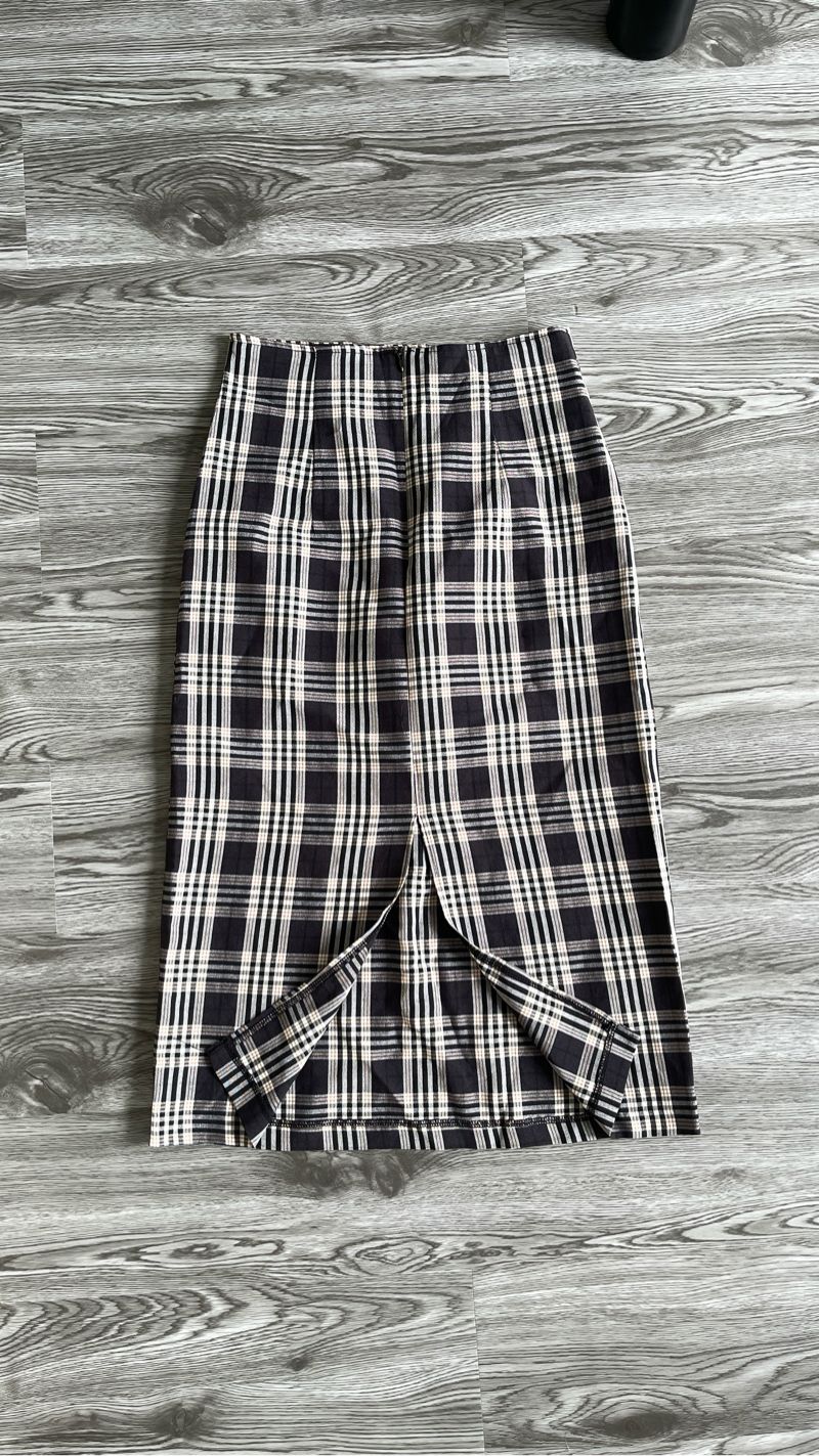 Skirts belah, foto 2