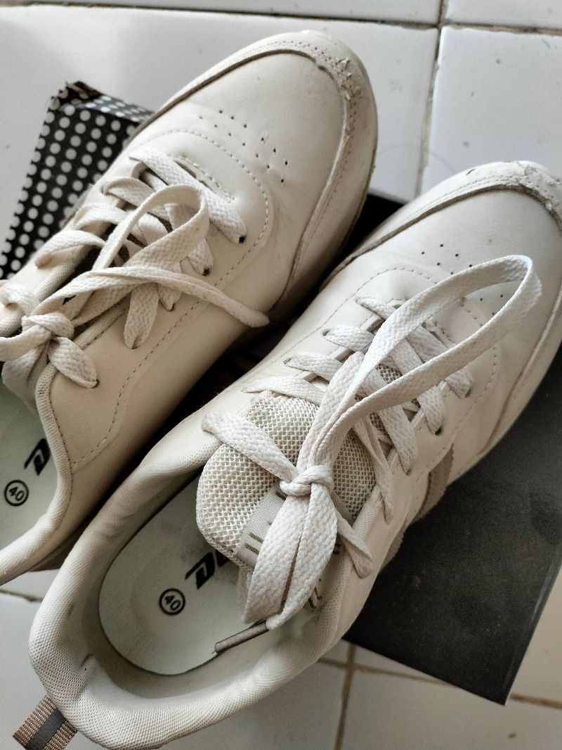 Sepatu, foto 2