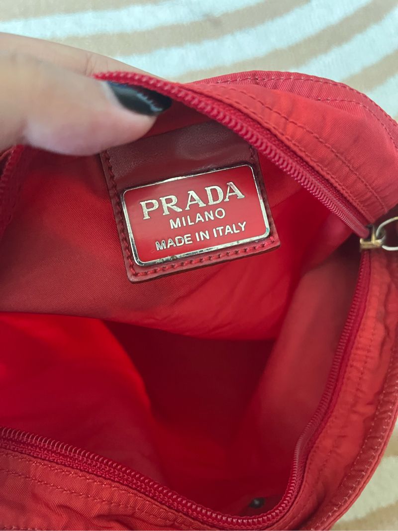 Prada Milano Red Nylon ‘Vela’ Slingbag, foto 9