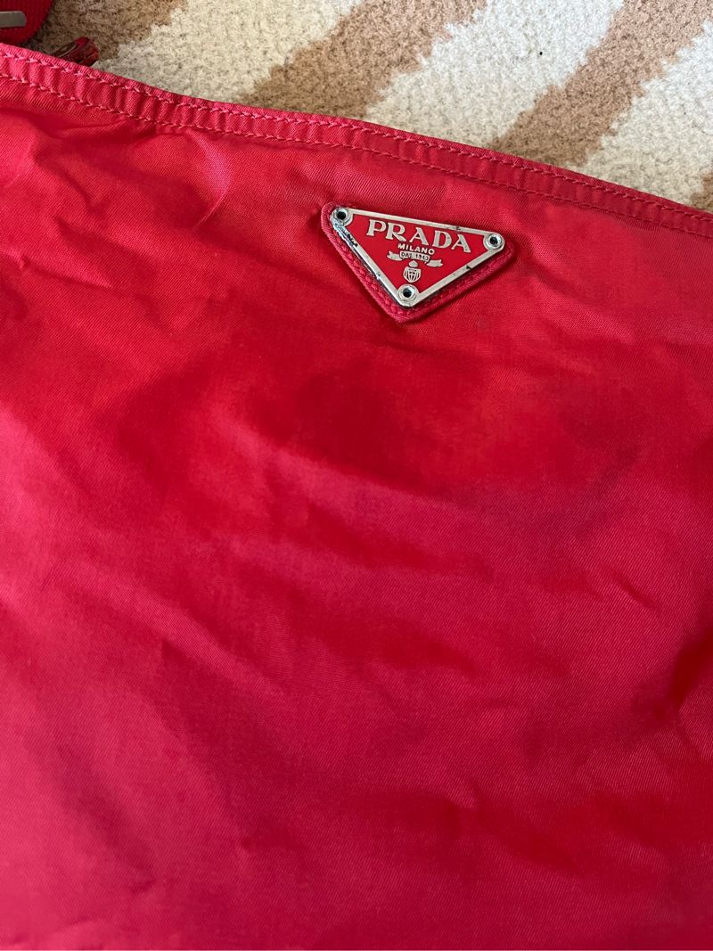 Prada Milano Red Nylon ‘Vela’ Slingbag, foto 3