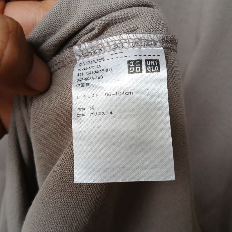 Kaos Uniqlo Basic, foto 4