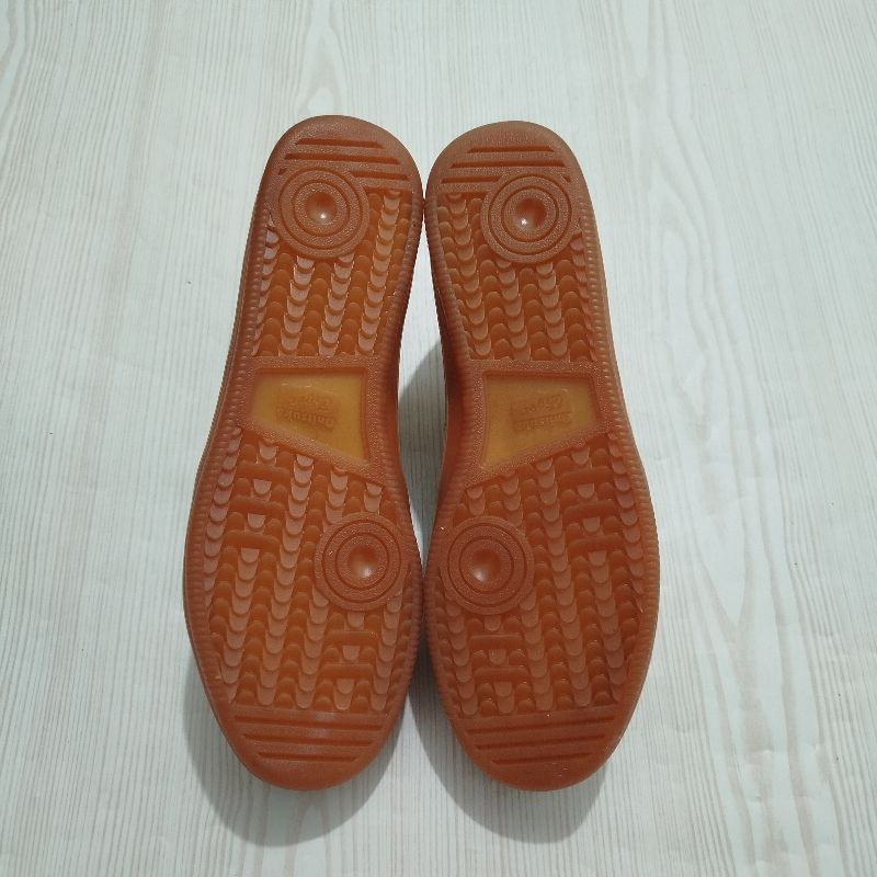 Onitsuka tokuten, foto 5