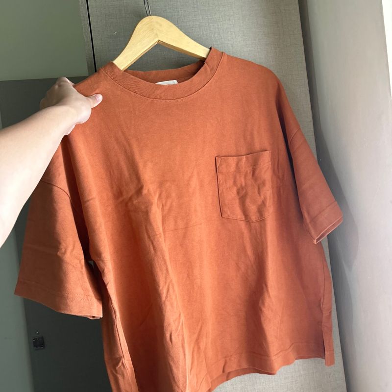 t-shirt GU uniqlo, foto 2