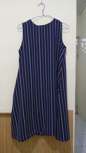 Dress Garis-Garis