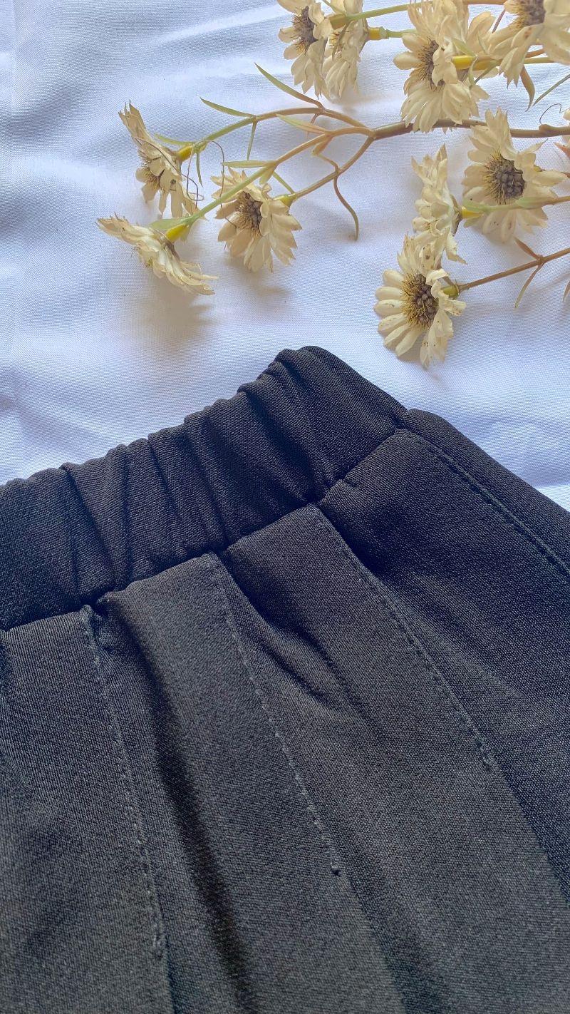 PRELOVED ROK LIPIT ANAK, foto 2