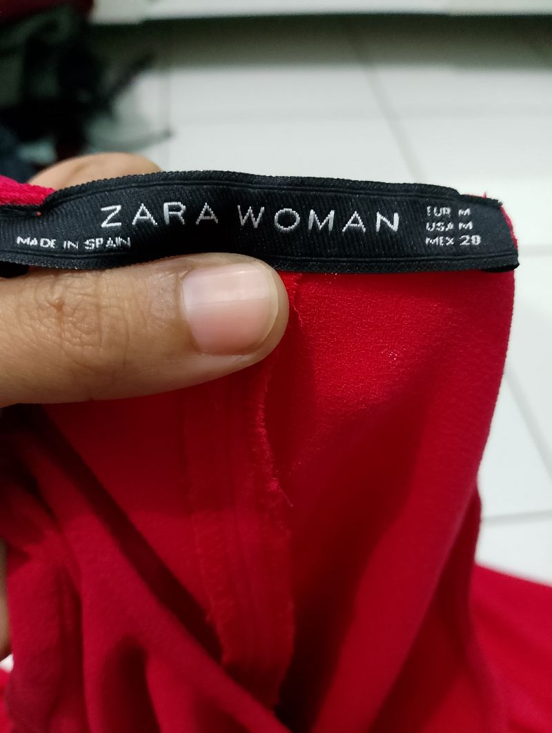 Zara merah, foto 3