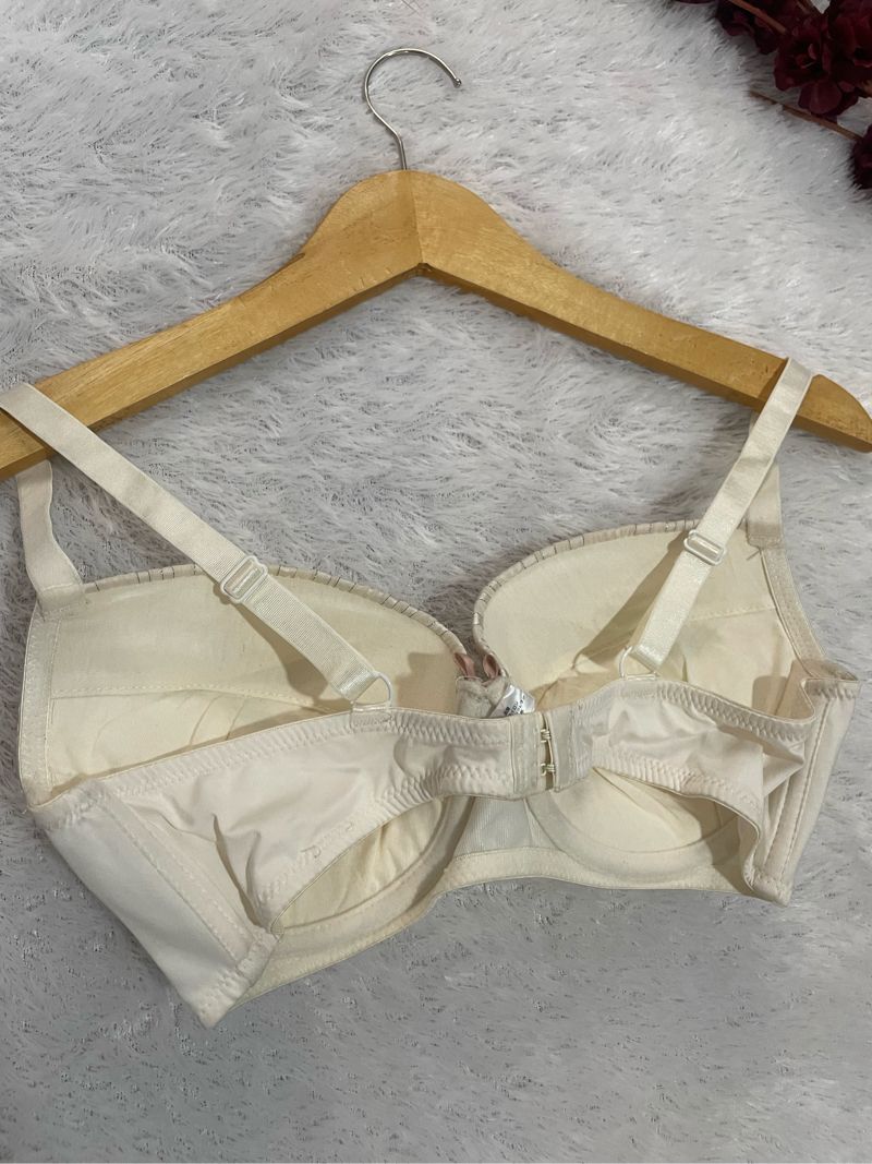 Bra size 36B, foto 2