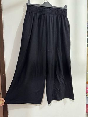 Celana Kulot brand Cotton On / Size S