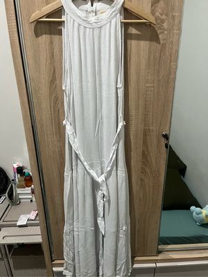 Dress putih