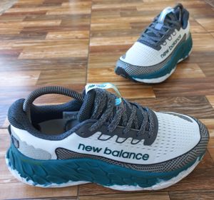 New Balance Fresh Foam X More Trail V3 White Greend