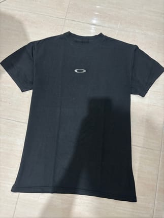 Oakley Vintage Embroidered Classic Icon Tee 2006
