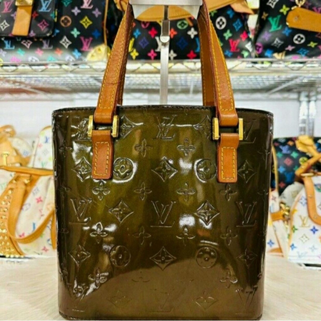 Louis Vuitton Casual Handbag Wanita green