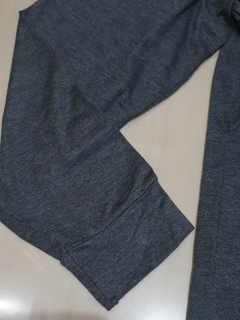 tops/t shirt uniqlo heattech preloved, foto 5