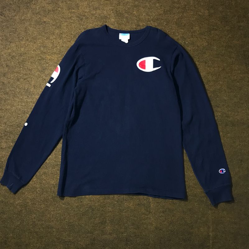 Champion Japan Long Sleeve Champion Crop Top CHAMPION LOGO