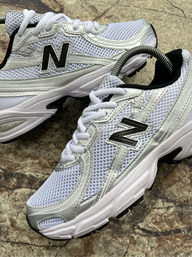 NEW BALANCE 740, foto 2