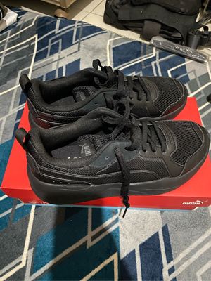 Sepatu Puma X-ray