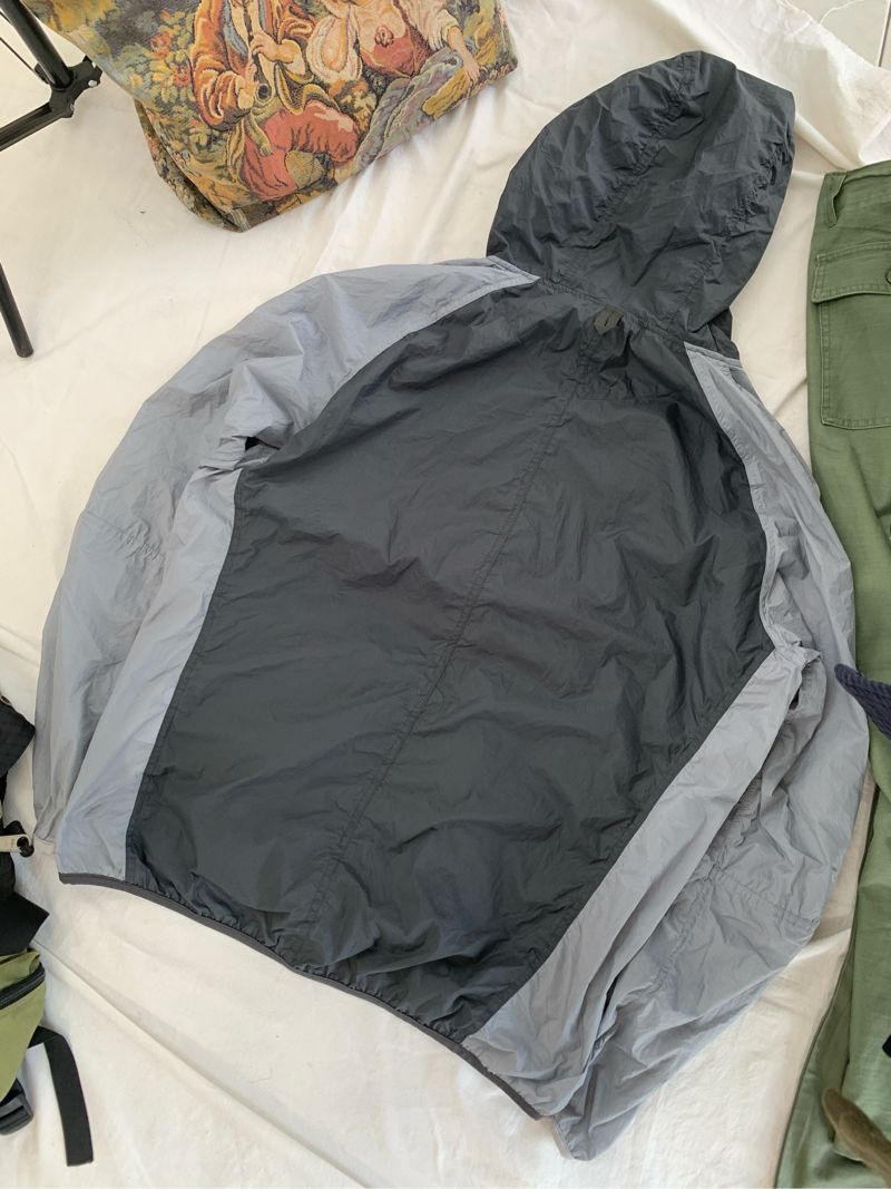 UNIQLO GU LIGHTWEIGHT JACKET WATERPROOF RUNNING SINGLE LAYER, foto 6