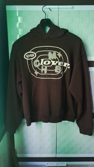 Hoodie chambre de clover