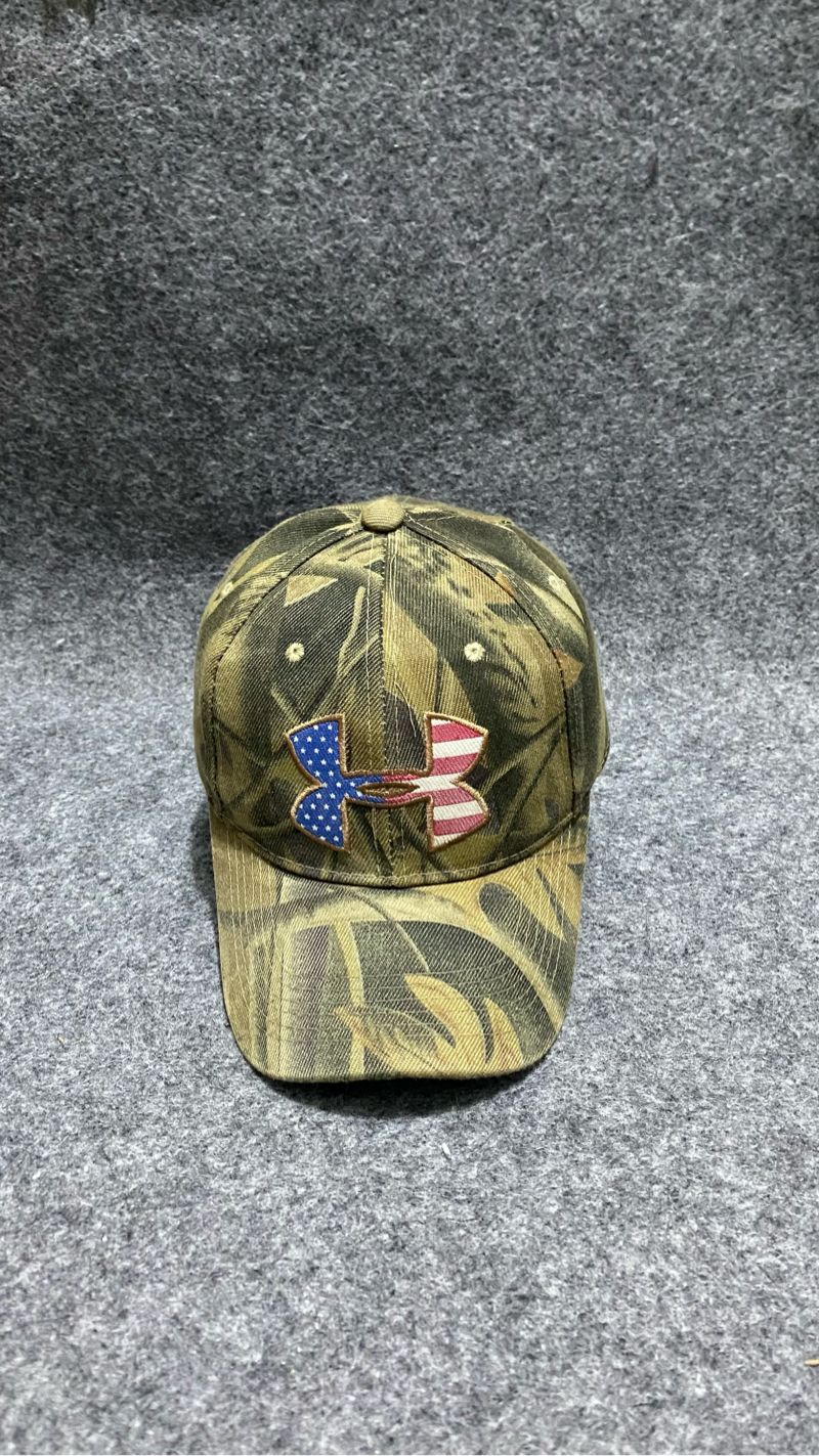 Topi Under Armor USA (Realtree) Preloved