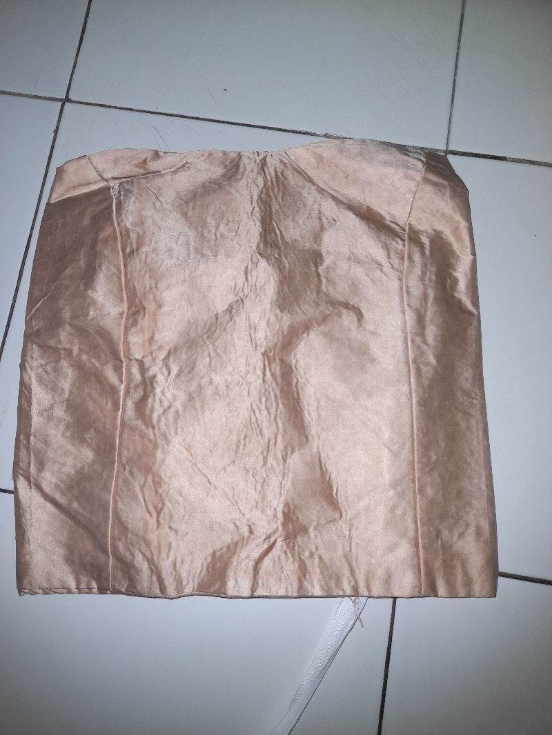 Korset kebaya, foto 2