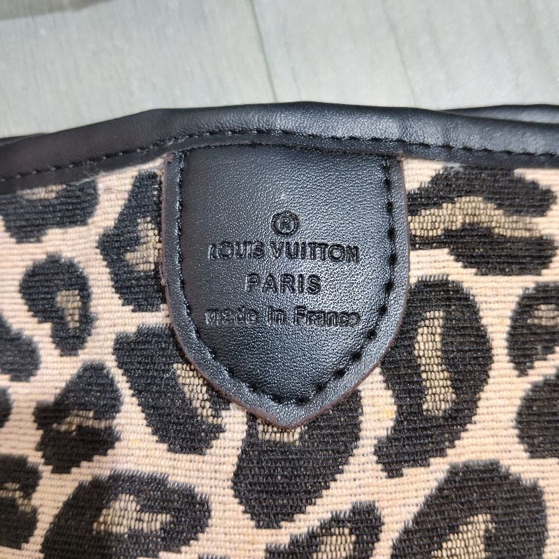 Selempang Tote Louis Vuitton, foto 7