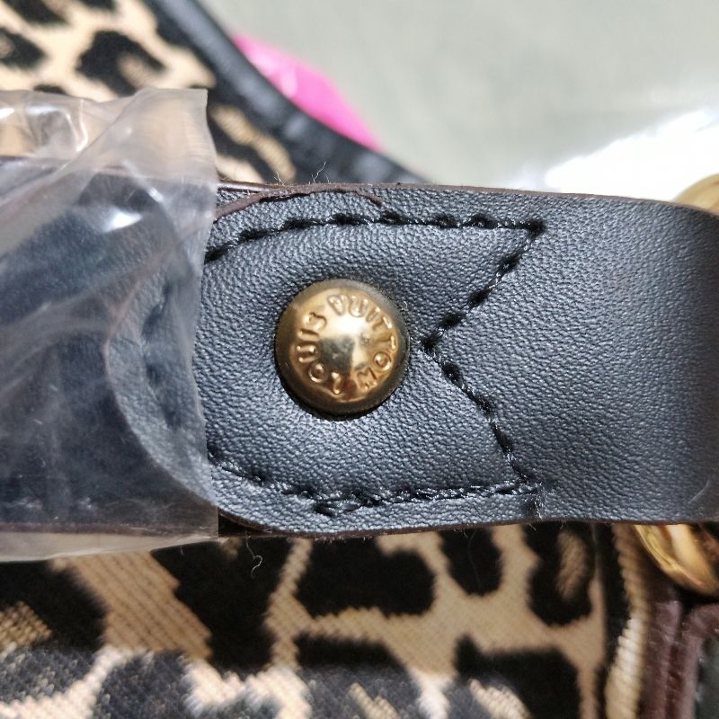 Selempang Tote Louis Vuitton, foto 4