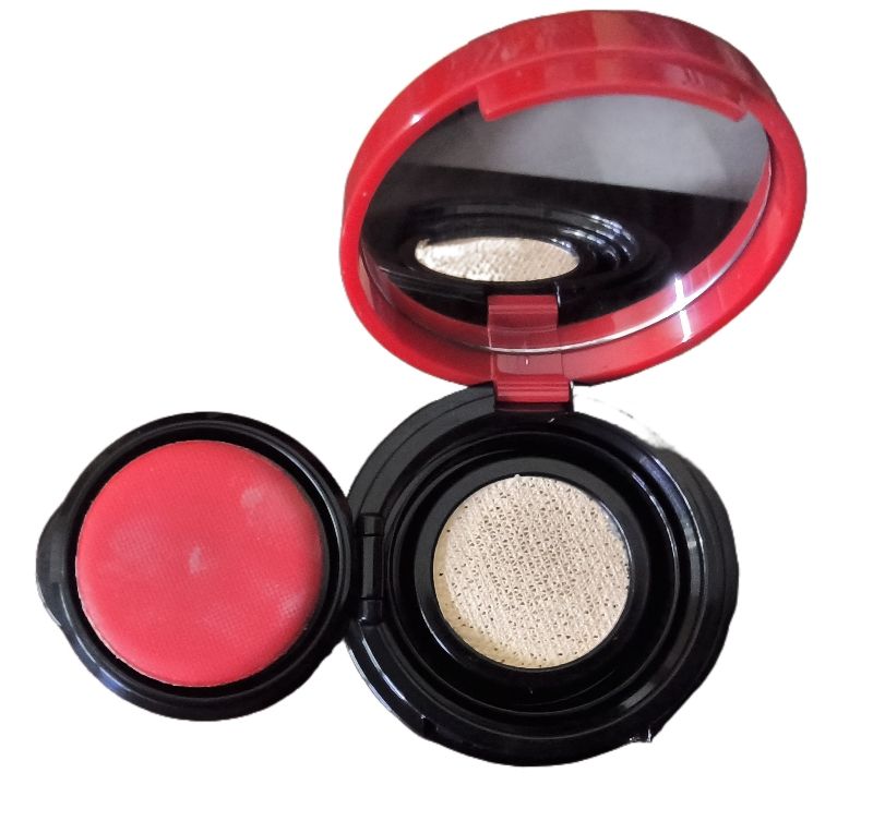 (New) cushion mini Giorgio Armani, foto 2