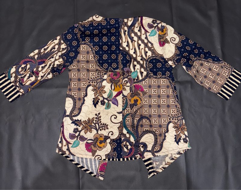 BATIK ATASAN, foto 2