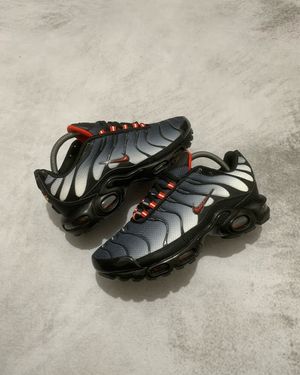 NIKE AIR MAX TN PLUS BLACK RED GREY VAMPIR