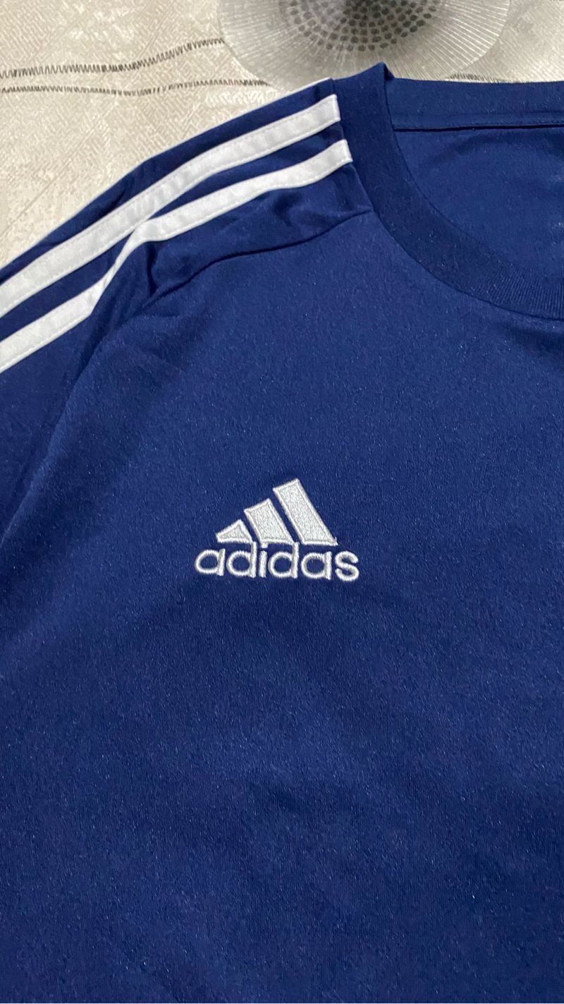 Kaos adidas, foto 3