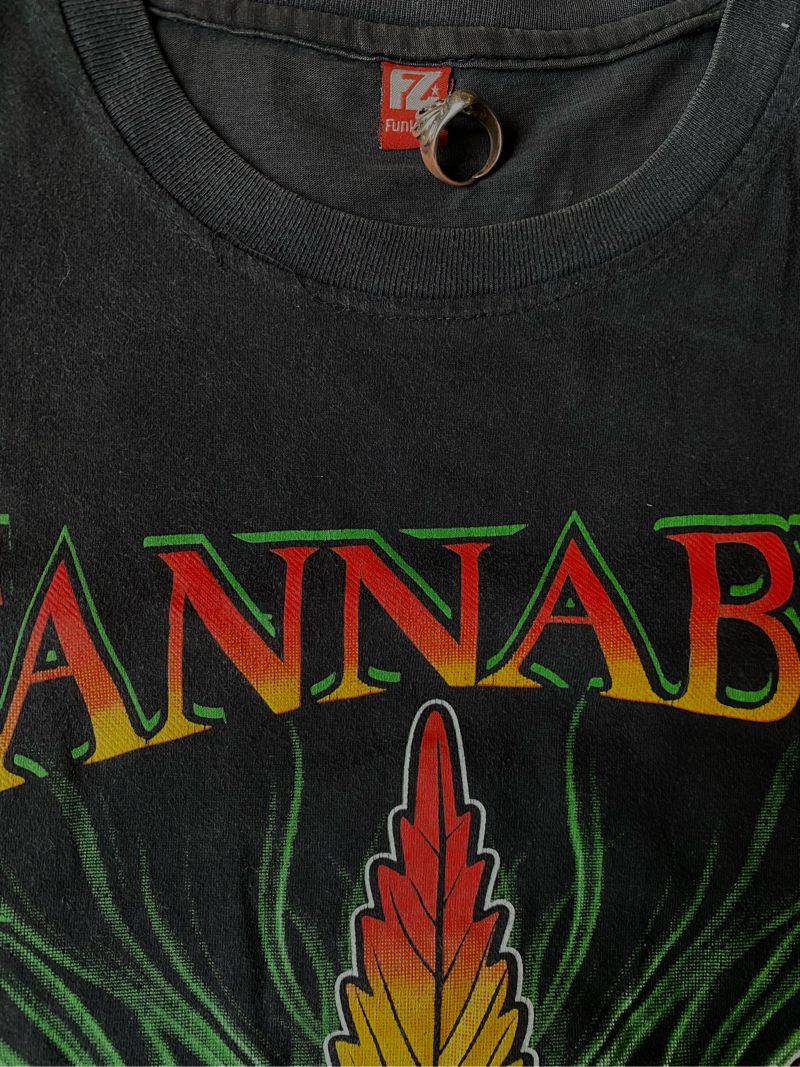 Tees Cann*bis, foto 2
