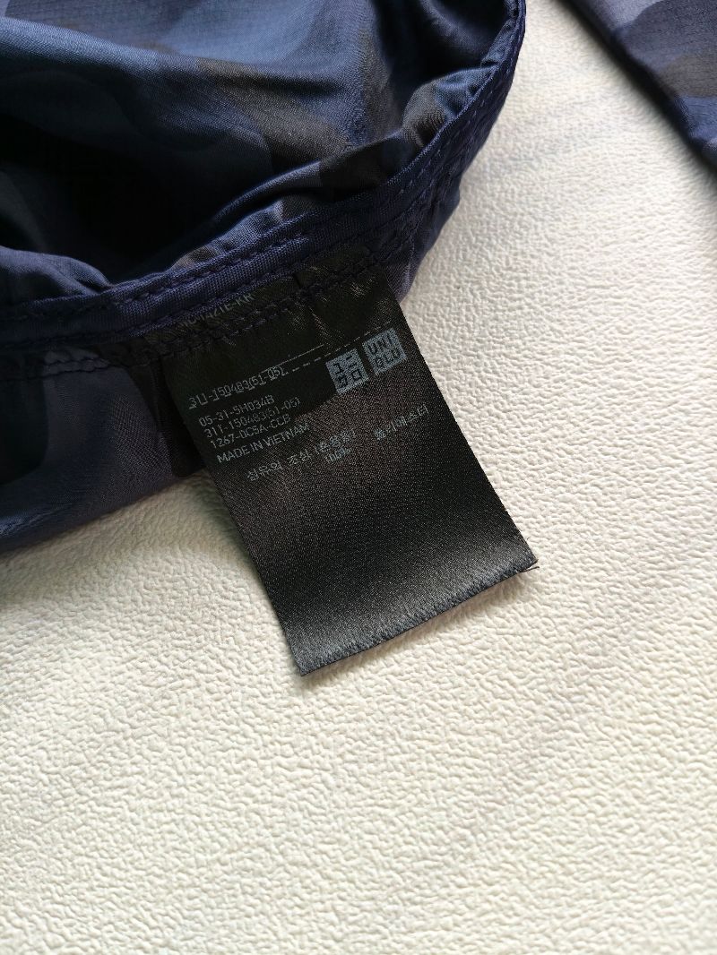 Uniqlo lightweight UV cut pocketable camo jacket, foto 6